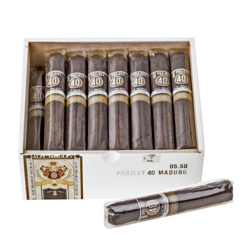 Alec Bradley Project 40 Maduro Robusto 1/24