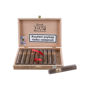 Quesada 1974 Robusto 1/10 - 2