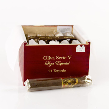 Oliva Serie V Torpedo 1/24