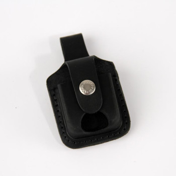 ZIPPO Lederh.schw./Schl./off.1701009