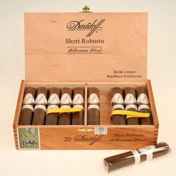 Davidoff Millenium Short Robusto 1/20